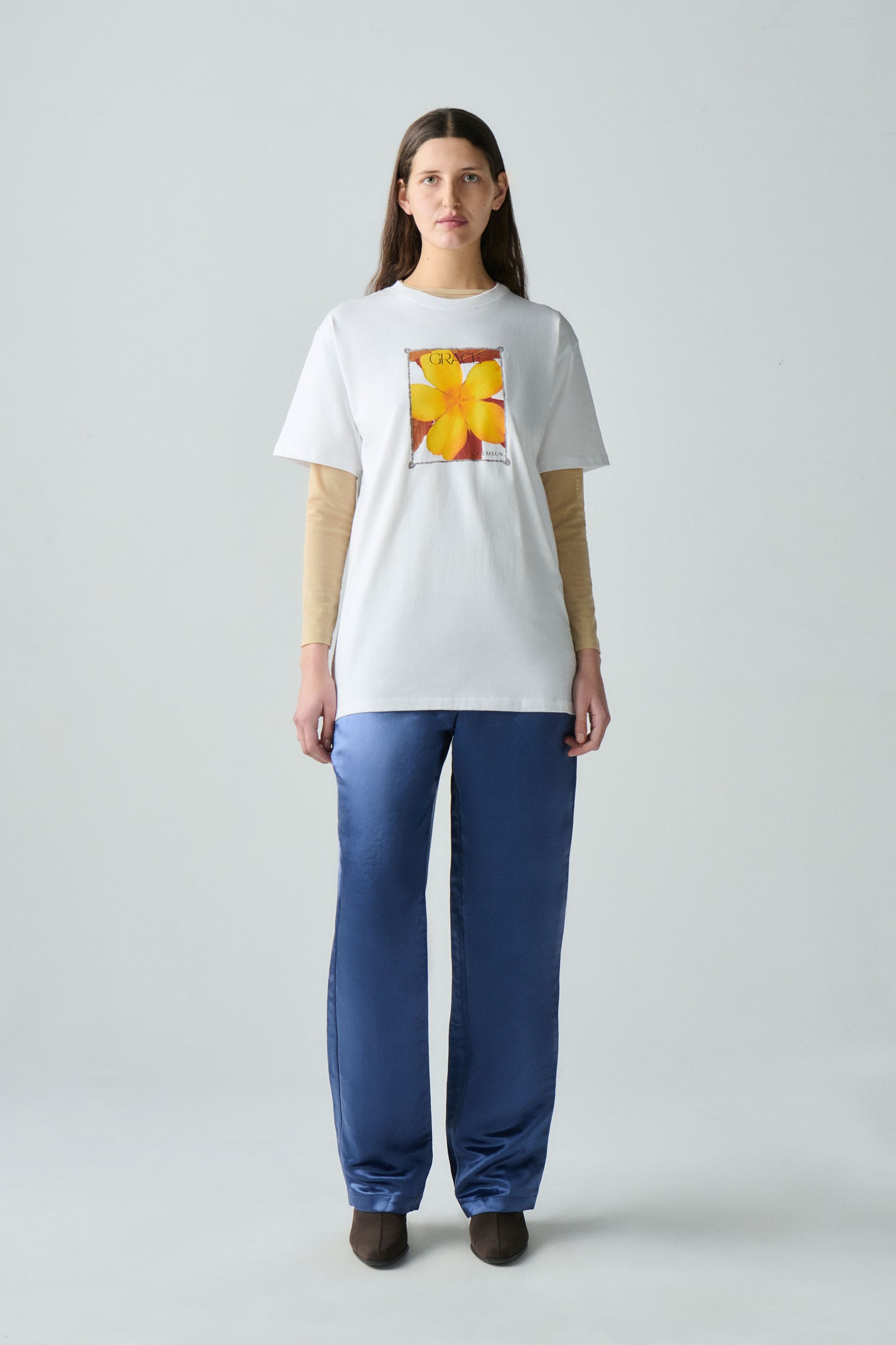 GRACE T-SHIRT