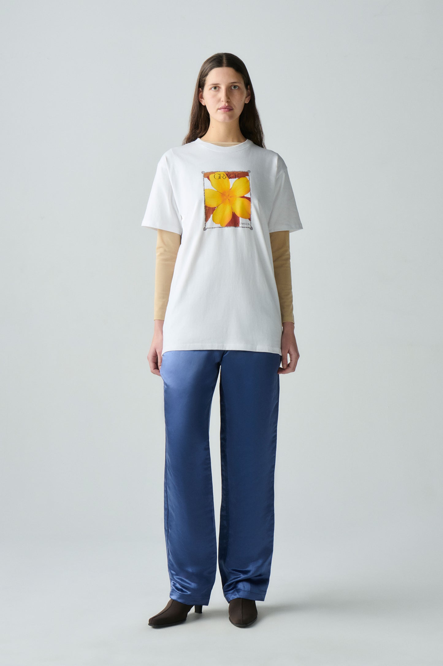 GRACE T-SHIRT