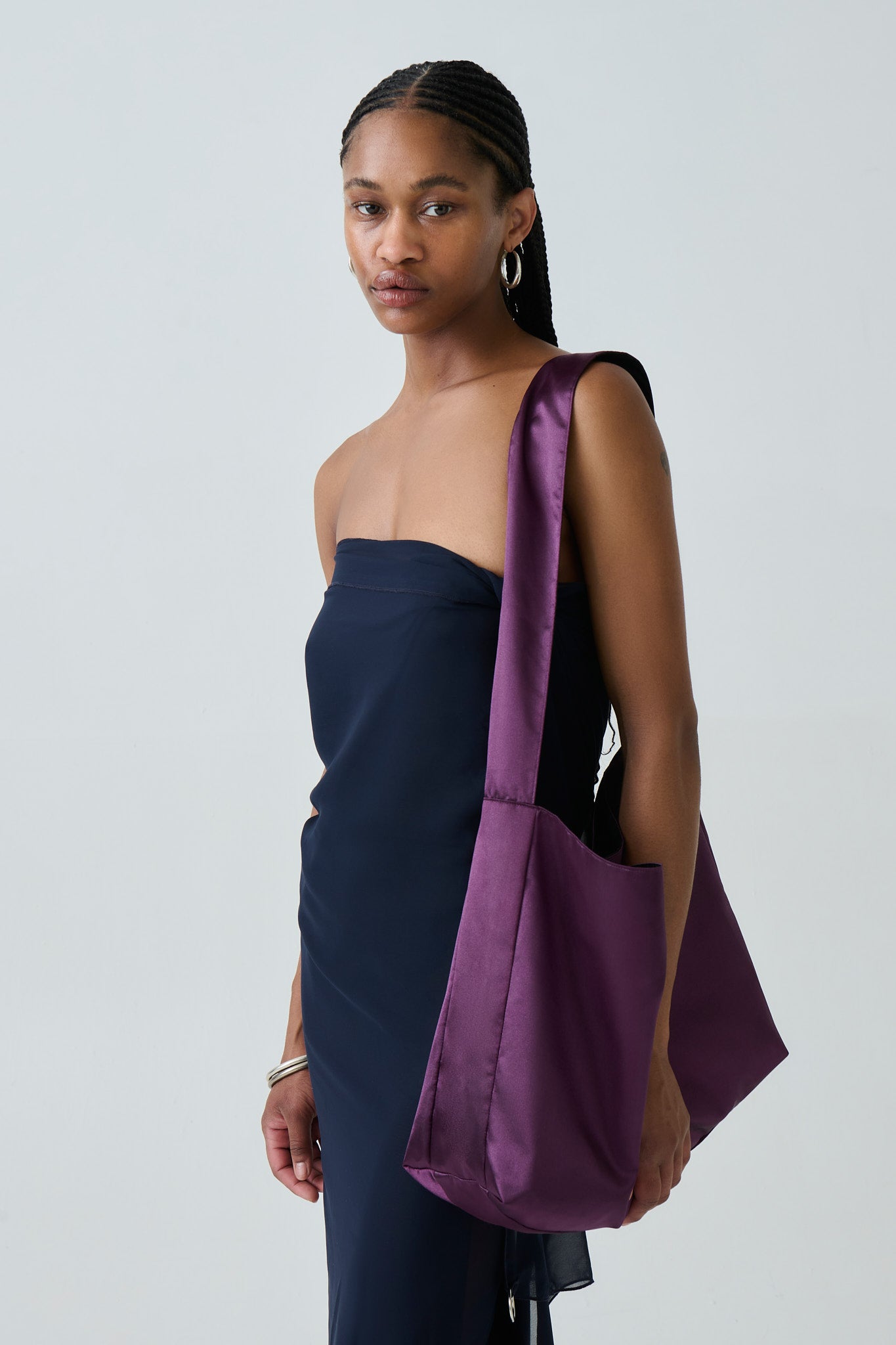 HELMI TOTE