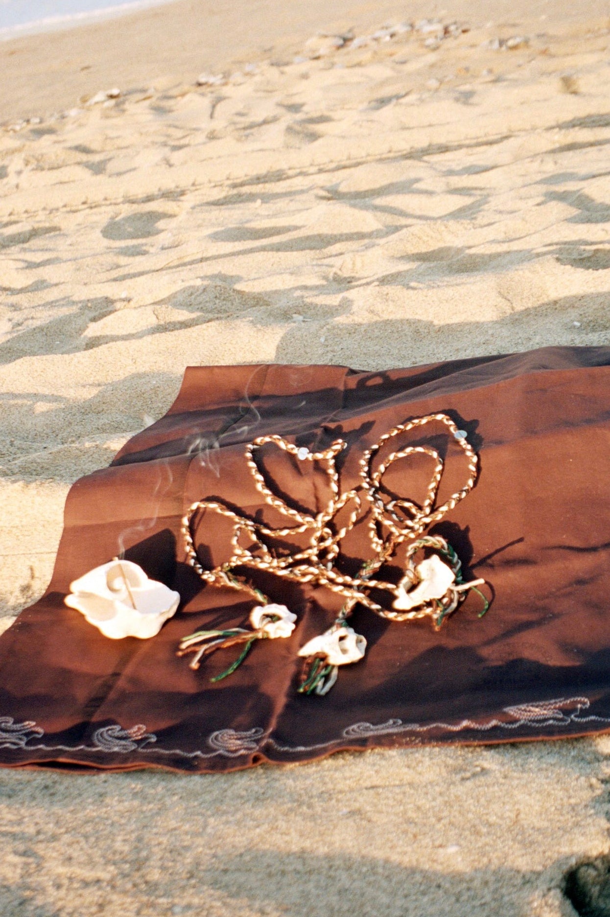 OCEAN TREASURE PENDANT
