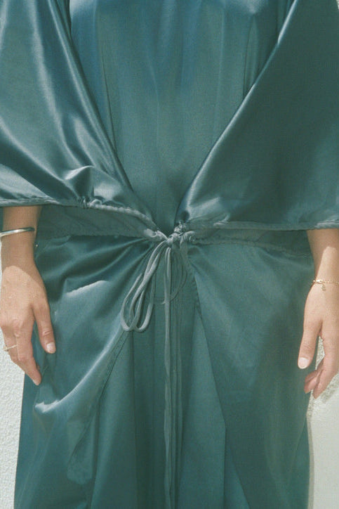 OBSIDIA KAFTAN