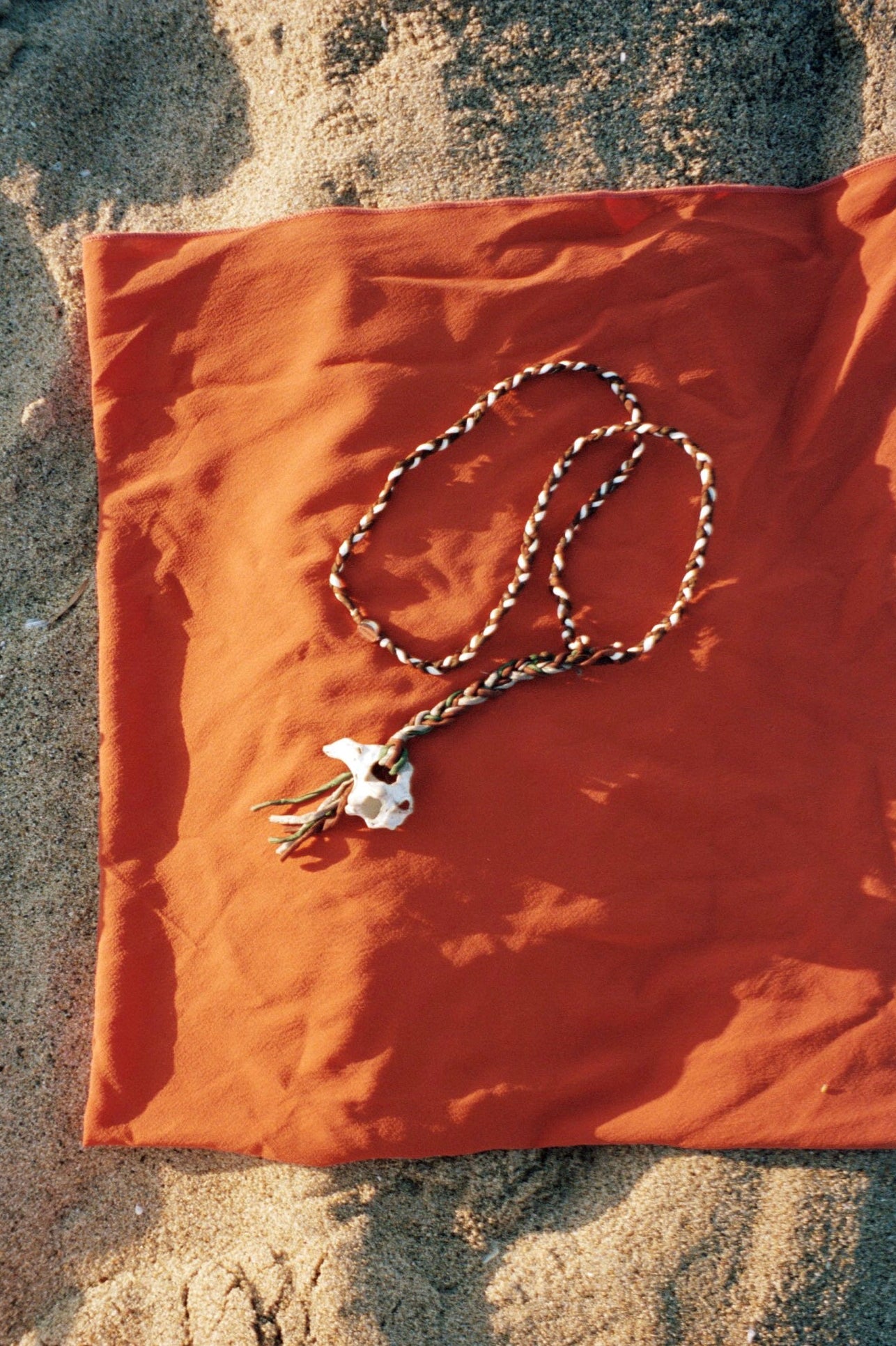 OCEAN TREASURE PENDANT