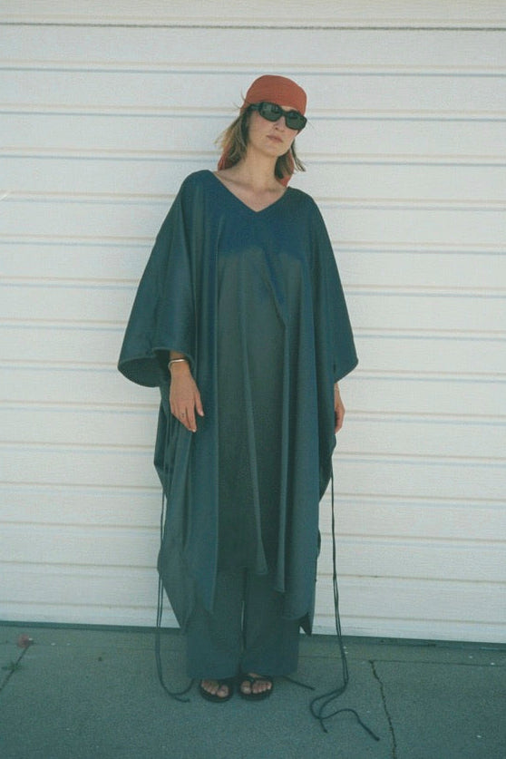 OBSIDIA KAFTAN