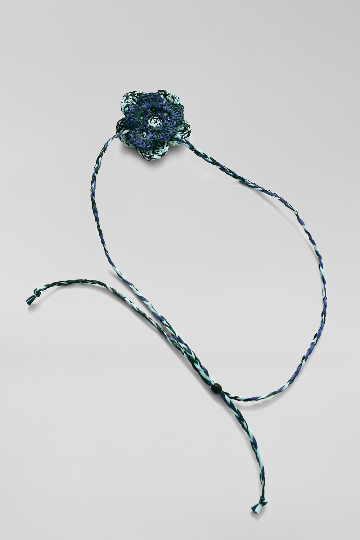 FLOWER NECKLACE